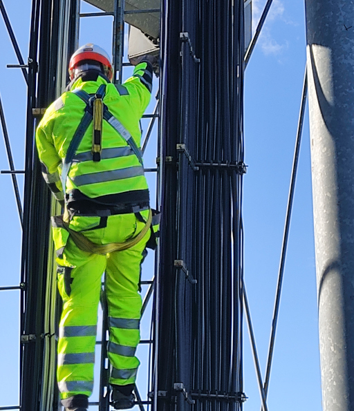 Personale tecnico specializzato nel Networking.